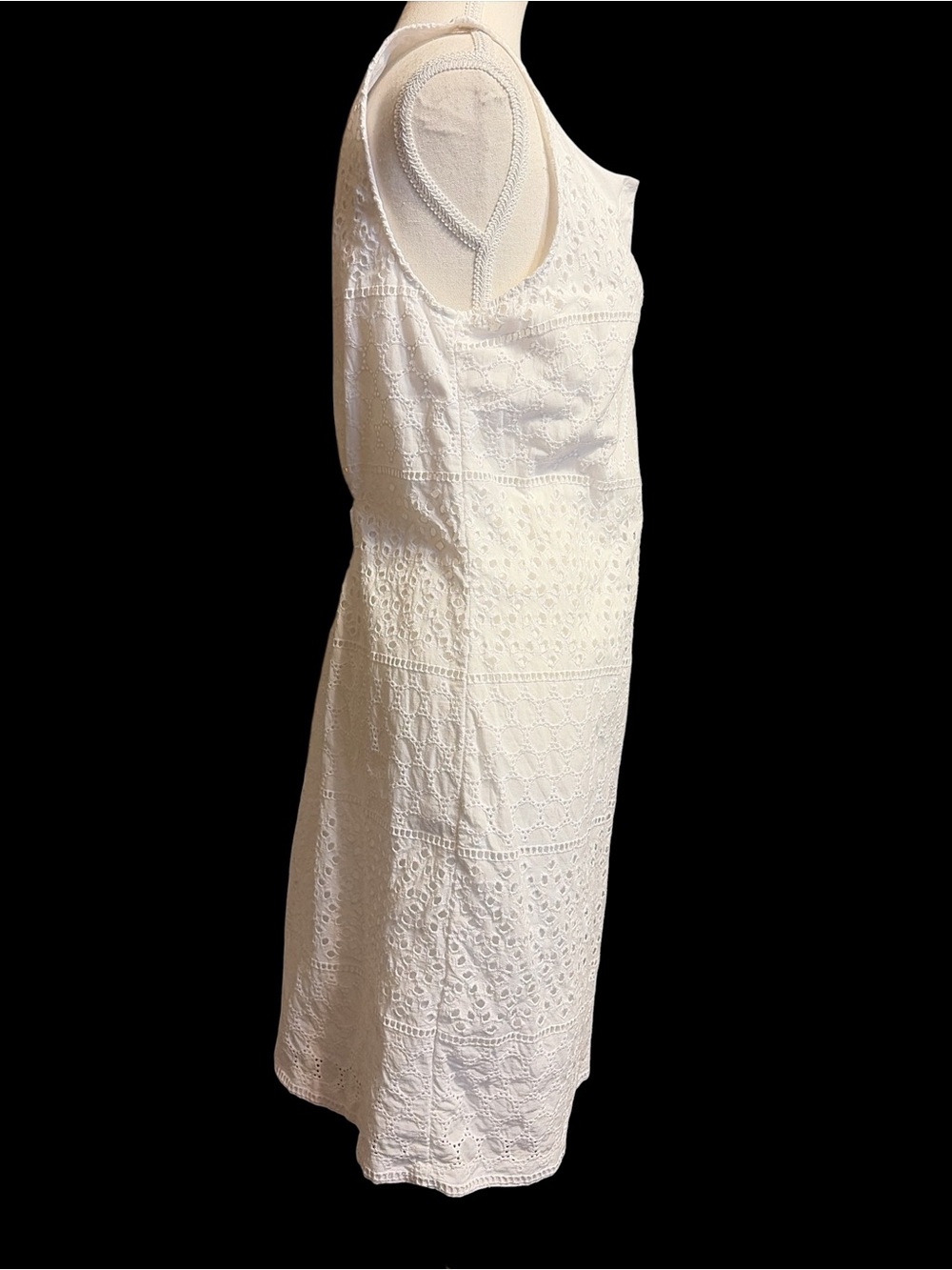 Banana Republic Factory White Eyelet Shift Dress - Picture 2 of 5